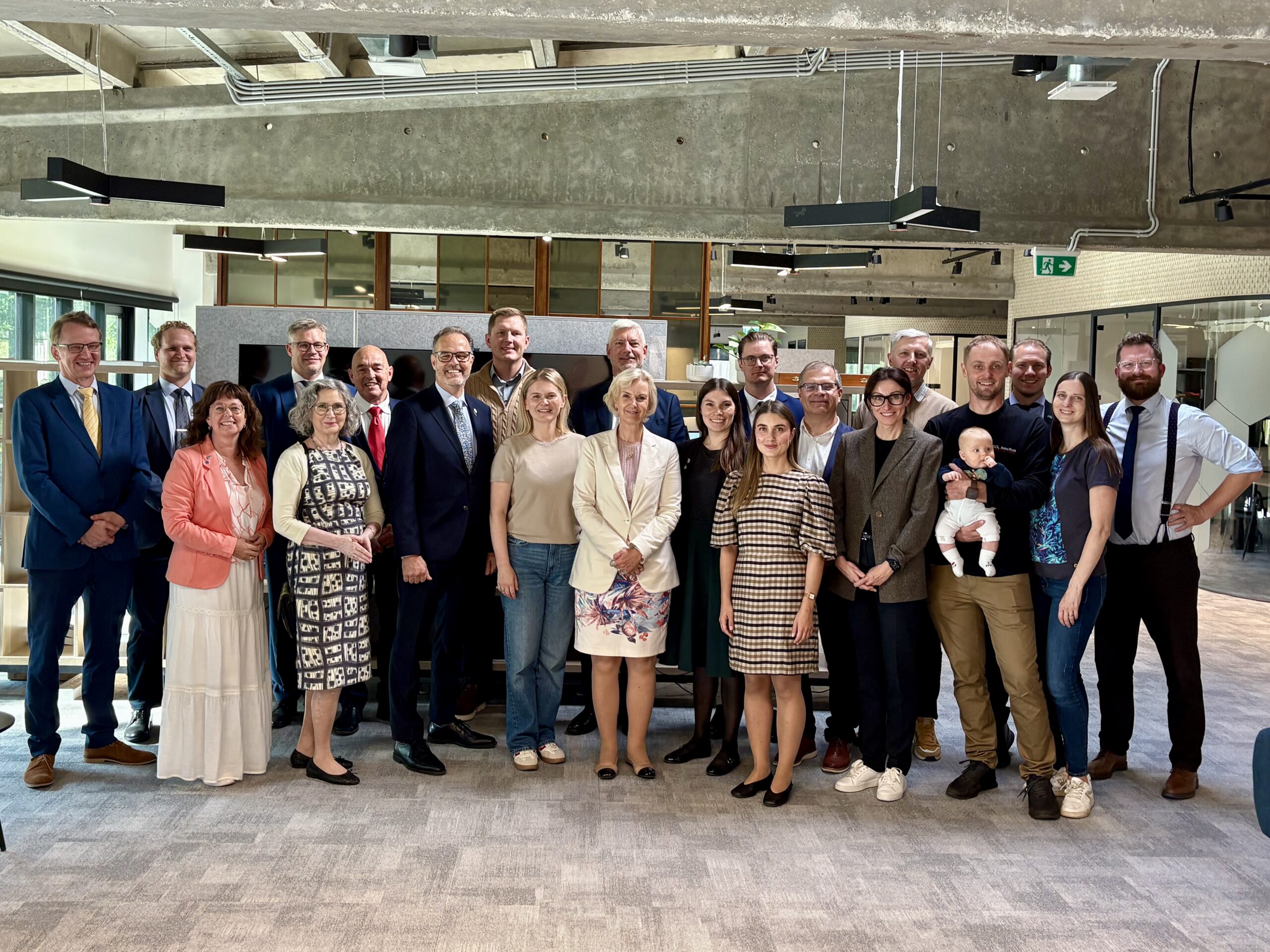 Image - Bisly Hosts Swedish Parliamentary Delegation to Talk About Cleantech